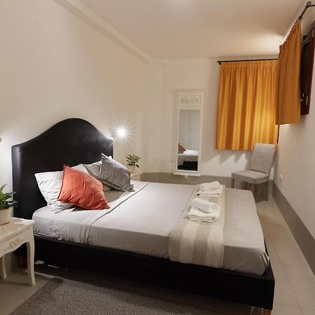 Rialto Apartment Near The Grand Canal Ac Wifi Velence Kültér fotó